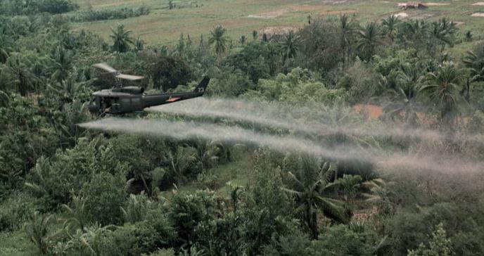El agente naranja sigue pudriendo los suelos de Vietnam 50 años después