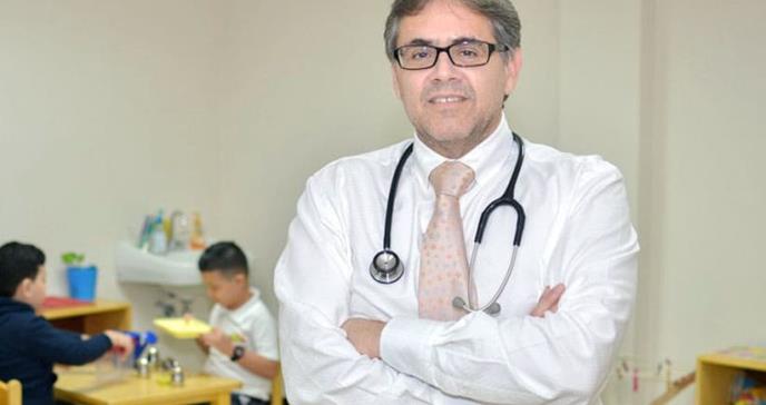 Dr. Simón Carlo: Darlo todo por la salud de mis pacientes