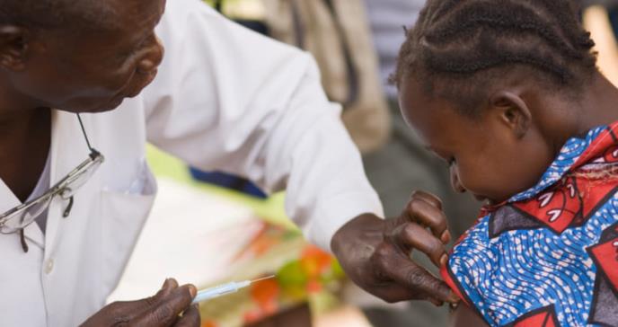Un novedoso medicamento garantiza protección contra la malaria por 6 meses