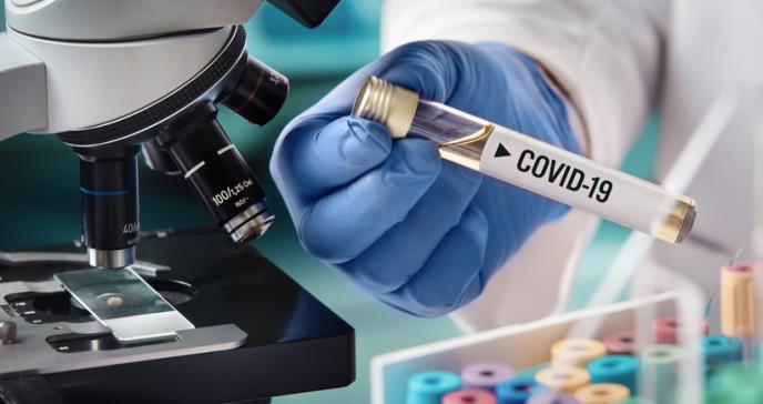 FDA aprueba uso de emergencia del fármaco de Eli Lilly contra COVID-19