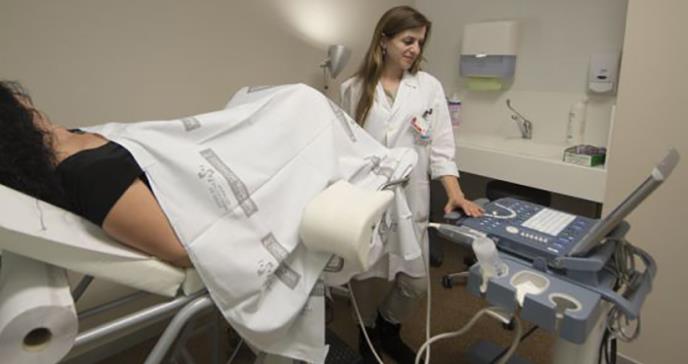 Una mujer logra un embarazo tras un trasplante de células madre