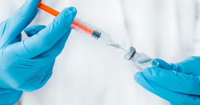 Vacuna contra el colesterol llegará a la sanidad pública inglesa este año