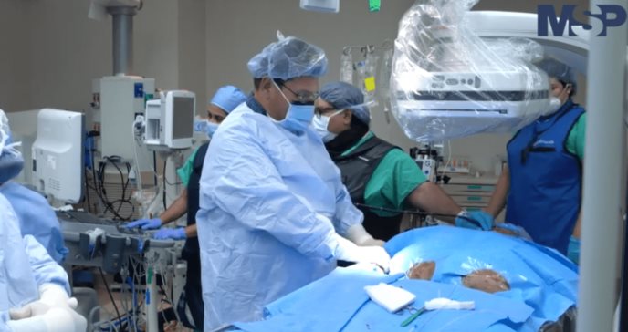 Puerto Rico lidera uso de dispositivo que previene complicaciones cerebrales en operaciones cardiológicas