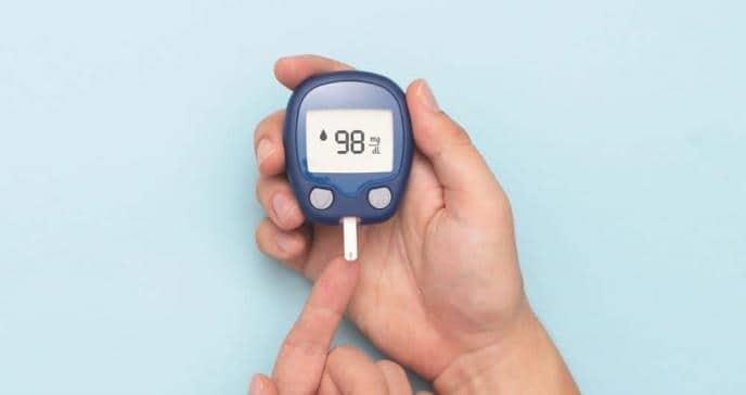 Conozca los niveles adecuados de azúcar en la sangre para pacientes con y sin diabetes