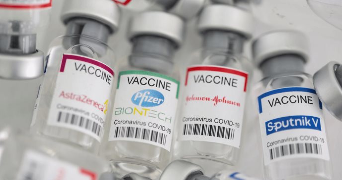 Mezclar vacunas aumenta la inmunidad contra el COVID-19, según estudio