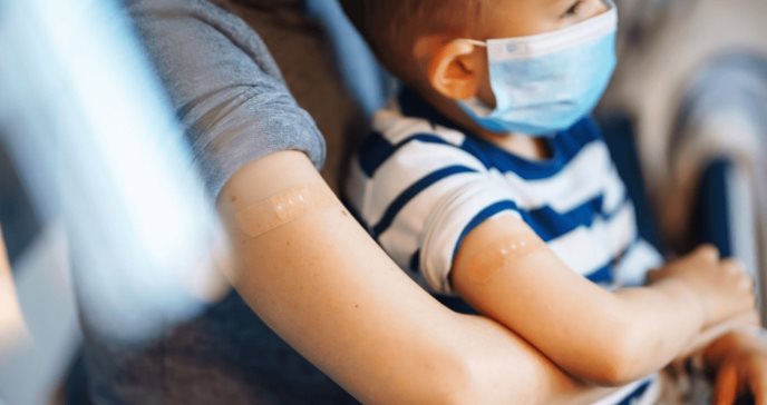FDA autoriza vacunas contra el covid-19 para los niños menores de 5 años