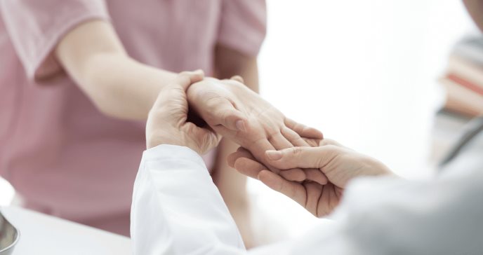 Los médicos remarcan la importancia de la detección precoz de la artritis reumatoide