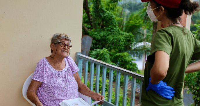 “Amo a mis Abus”: el programa que piensa en la salud y bienestar de los adultos mayores de Puerto Rico