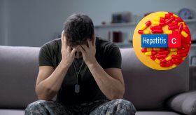Medicamentos contra hepatitis C relacionados con mejoría en síntomas del TEPT, según investigación