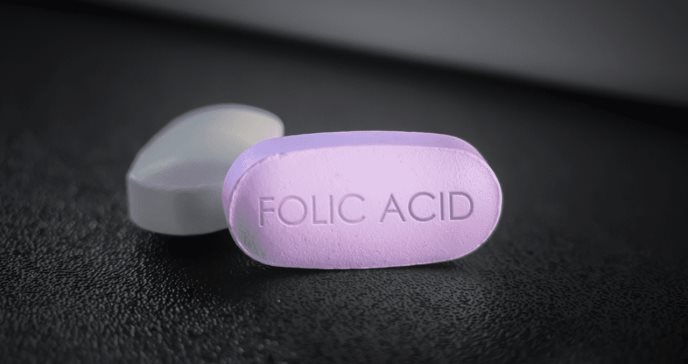 Investigación asocia el consumo de ácido fólico con una reducción del 44 % en los intentos de suicidio