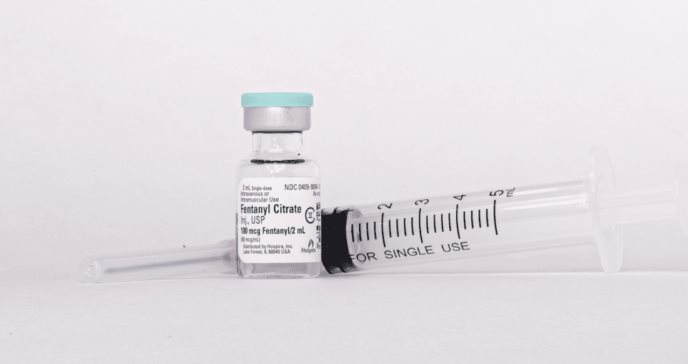 Desarrollan vacuna contra fentanilo que podría cambiar las reglas de juego en la epidemia de opiáceos