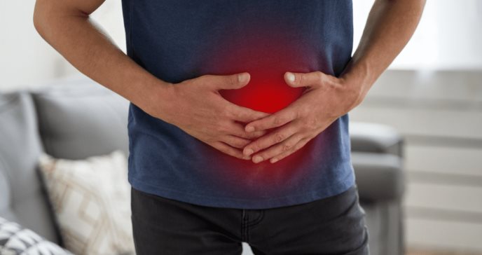 ¿Sabe cómo identificar la pancreatitis? Conozca sus síntomas y complicaciones