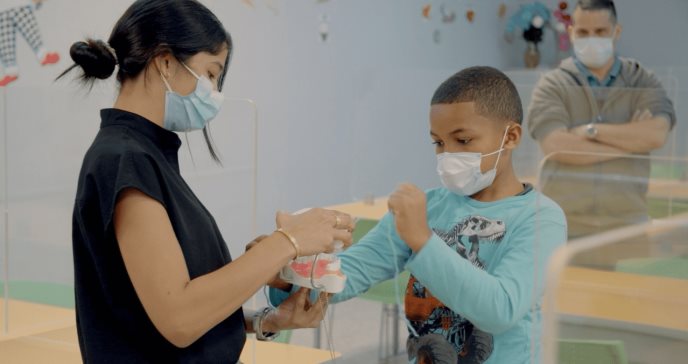 Cerca de 500 niños de escuelas públicas recibieron servicios de la Escuela de Medicina Dental de la UPR