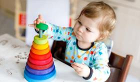 5 ejercicios para enseñar los colores a tu bebé