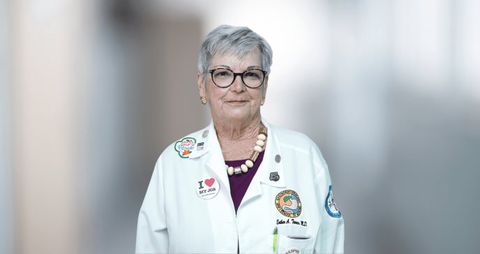 Dra. Esther Torres, la mujer que ha marcado un precedente en la gastroenterología de Puerto Rico