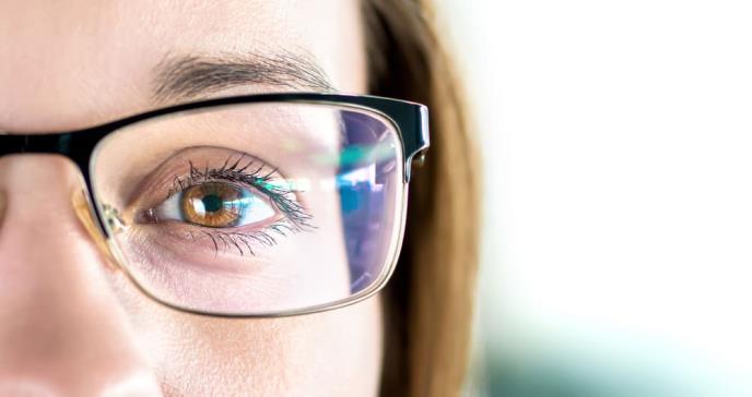 Sobrecarga cognitiva en personas con miopía: Un estudio revela los efectos de la visión borrosa