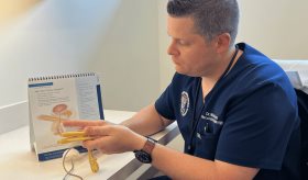 Nuevo tratamiento para la disfunción eréctil: innovador sistema de prótesis de pene inflable AMS 700™