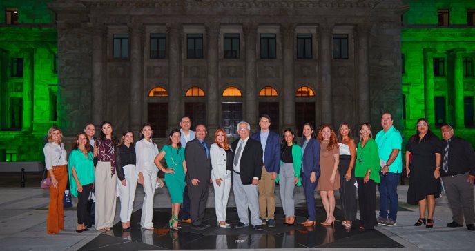 Encendido verde en el Capitolio de Puerto Rico por los pacientes de Dermatitis Atópica
