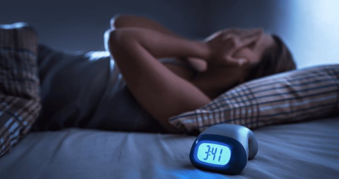 Falta de sueño o dormir menos de 7 horas afecta sensibilidad a la insulina en mujeres