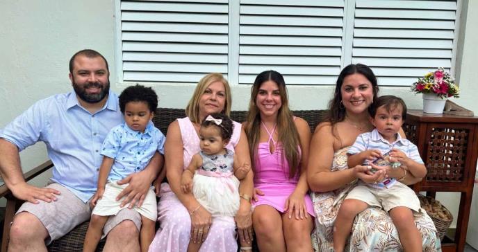 Lourdes Fernández: Un compromiso de vida que se forja en su amor de madre