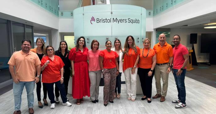 Bristol Myers Squibb Puerto Rico se viste de naranja por el día mundial de la Esclerosis Múltiple